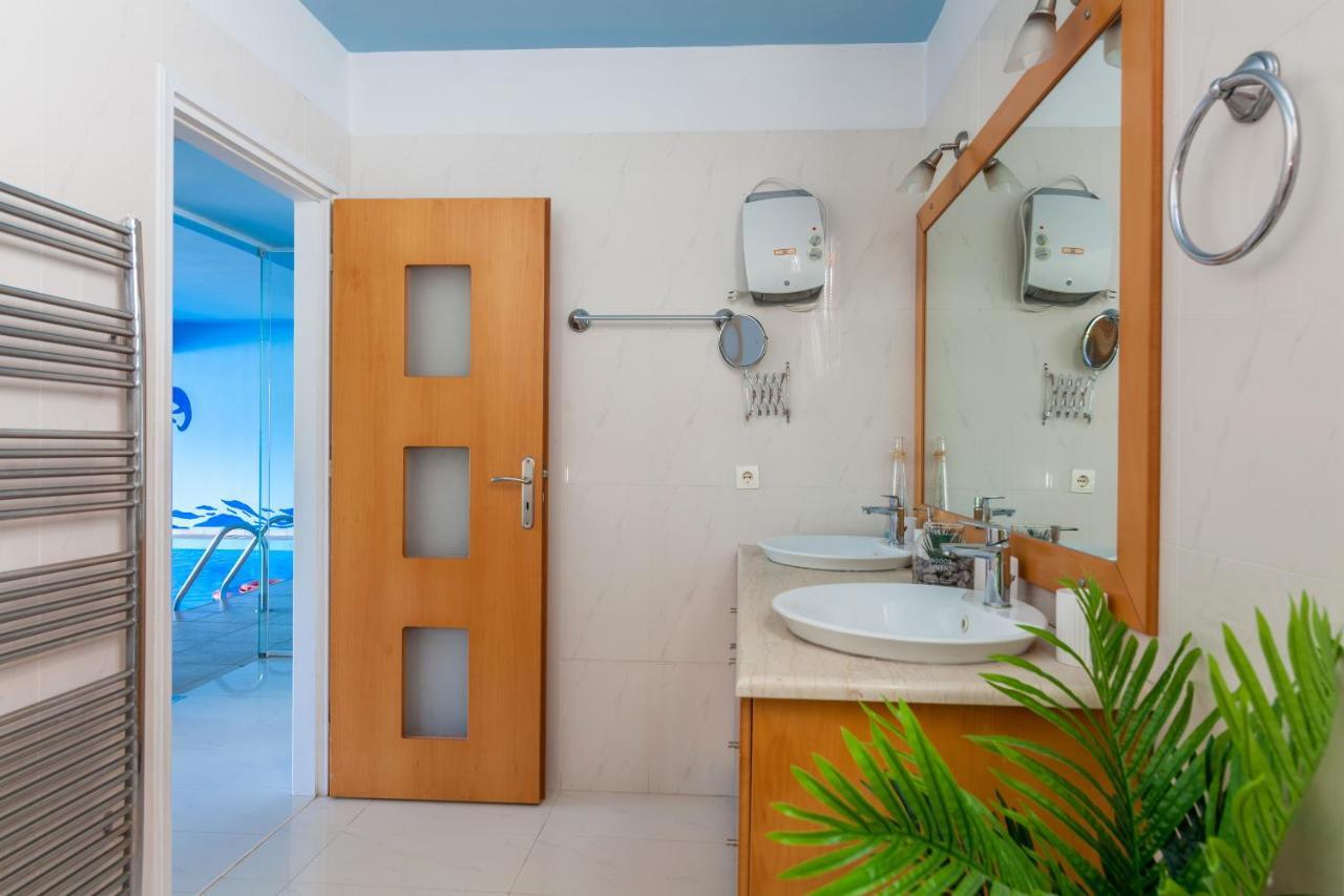 Whiteblue Spa Villa, By Idealstay Experience Iraklio Eksteriør bilde